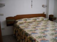 CAMERA MATRIMONIALE » Affittasi ampio trilocale con bellissima vista mare (Rif. 29)